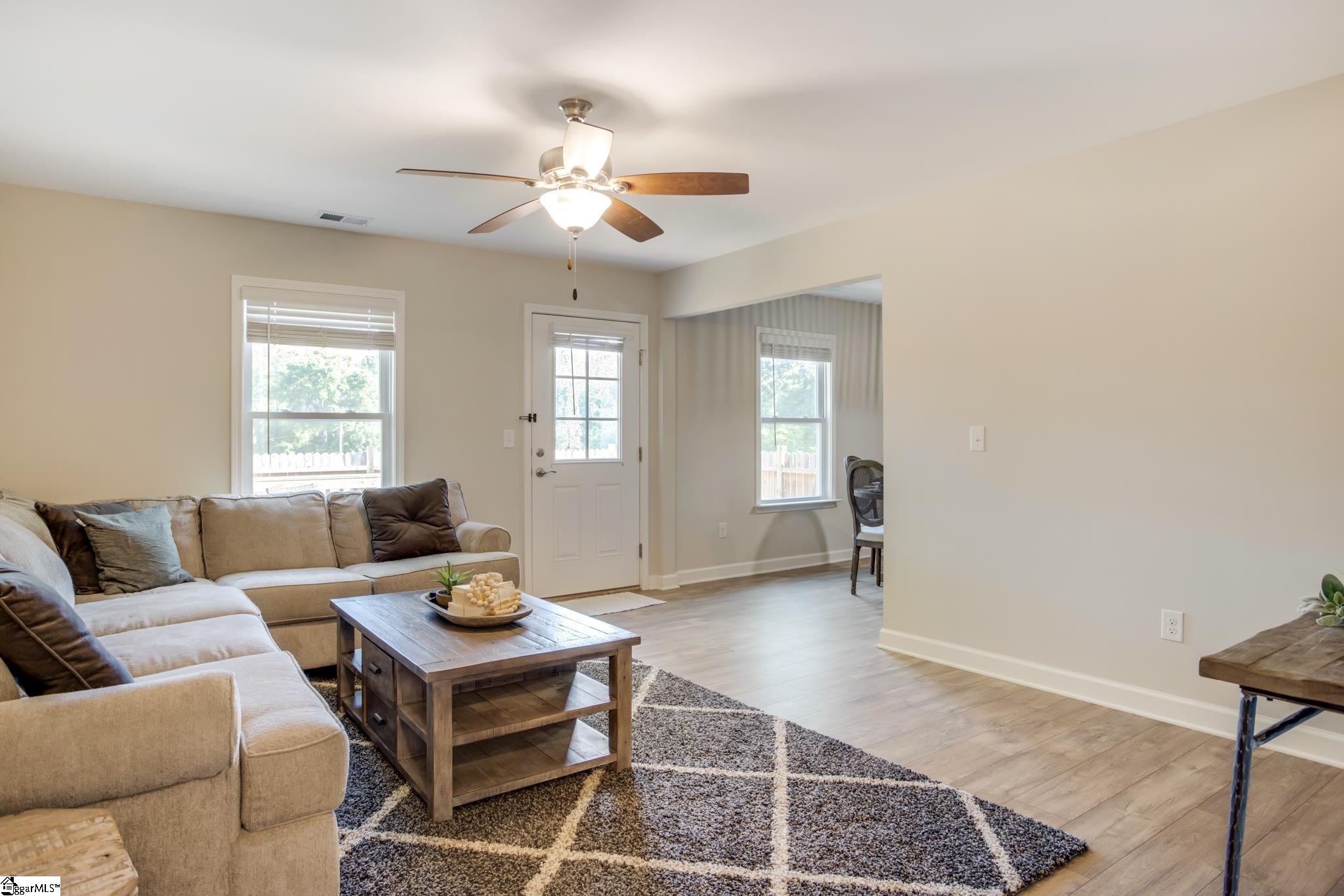 698 Ruddy Creek Circle Greer, SC 29651 - Photo 4 of 21 Gallery Image 4