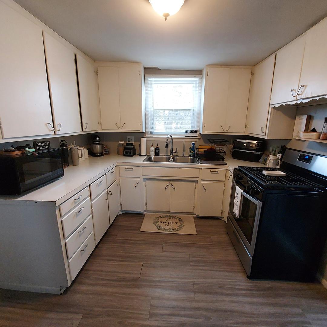 1804 17th Street Viola, IL 61486 - Photo 9 of 24