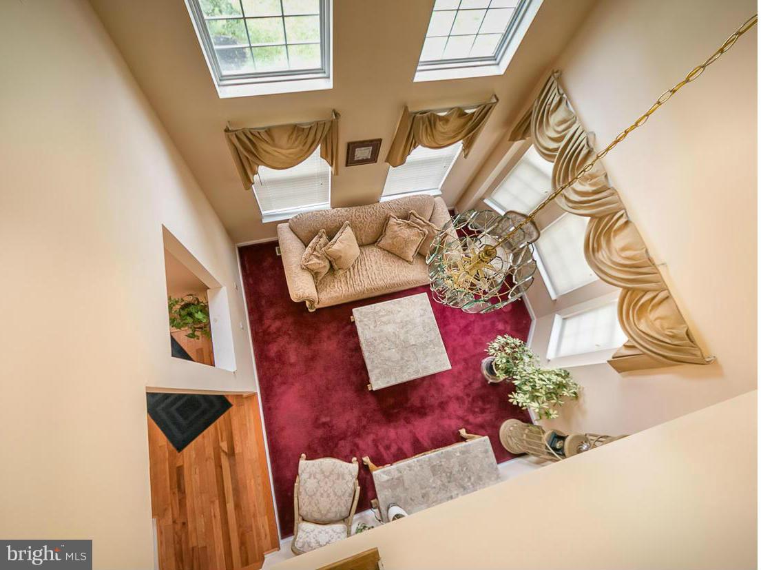 3719 Campfield Road Baltimore, MD 21207 - Photo 3 of 30 Living Room