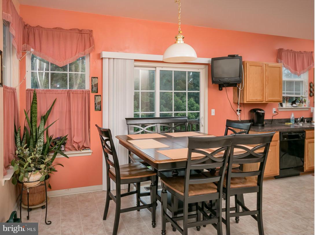 3719 Campfield Road Baltimore, MD 21207 - Photo 5 of 30 Kitchen