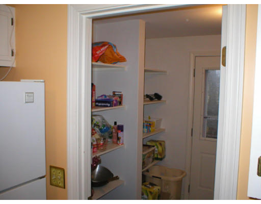 136 North End Road Townsend, MA 01469 - Photo 8 of 14
