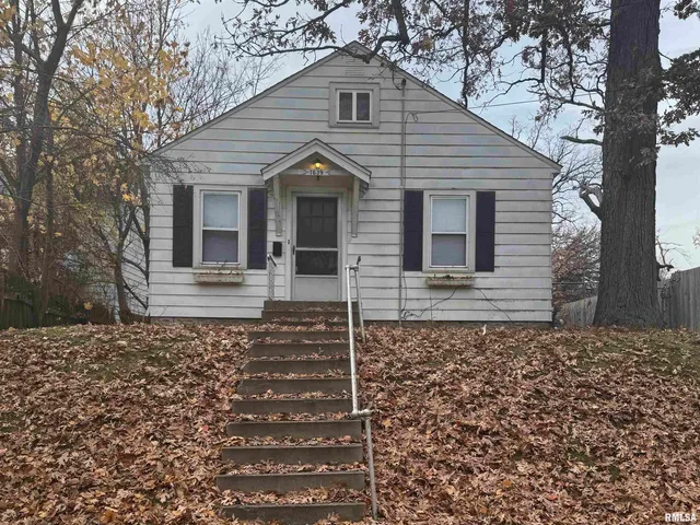 $79,900 | 1639 33rd Street, Moline, IL 61265