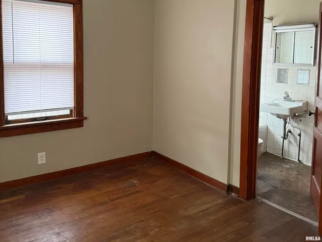 $79,900 | 1639 33rd Street, Moline, IL 61265