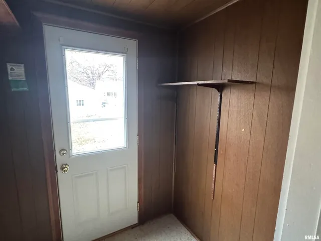 $79,900 | 1639 33rd Street, Moline, IL 61265