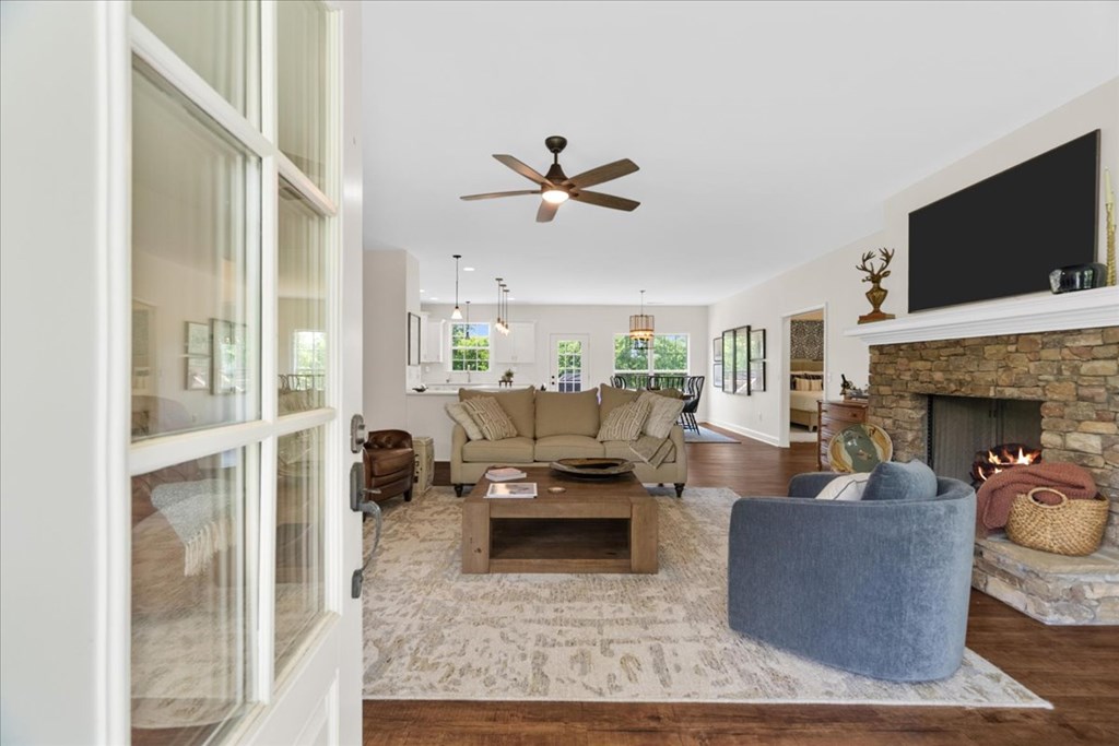 408 Cisco Way Dalton, GA 30721 - Photo 7 of 50 Gallery Image 7