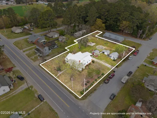 $285,000 | 302 West Green Street, Macclesfield, NC 27852