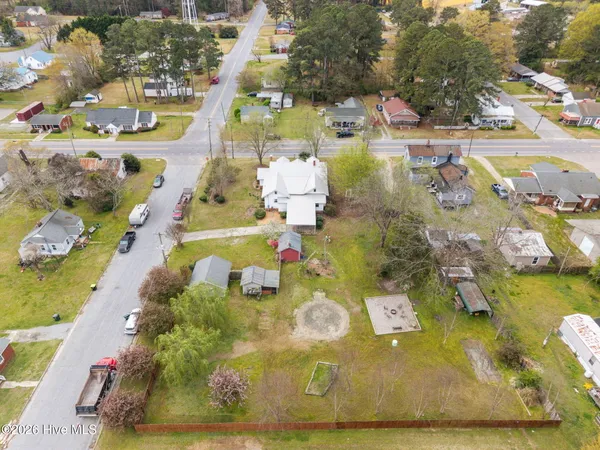 $285,000 | 302 West Green Street, Macclesfield, NC 27852