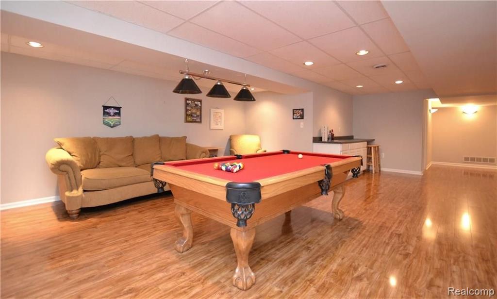 854 Dakota Rochester Hills, MI 48307 - Photo 28 of 32
