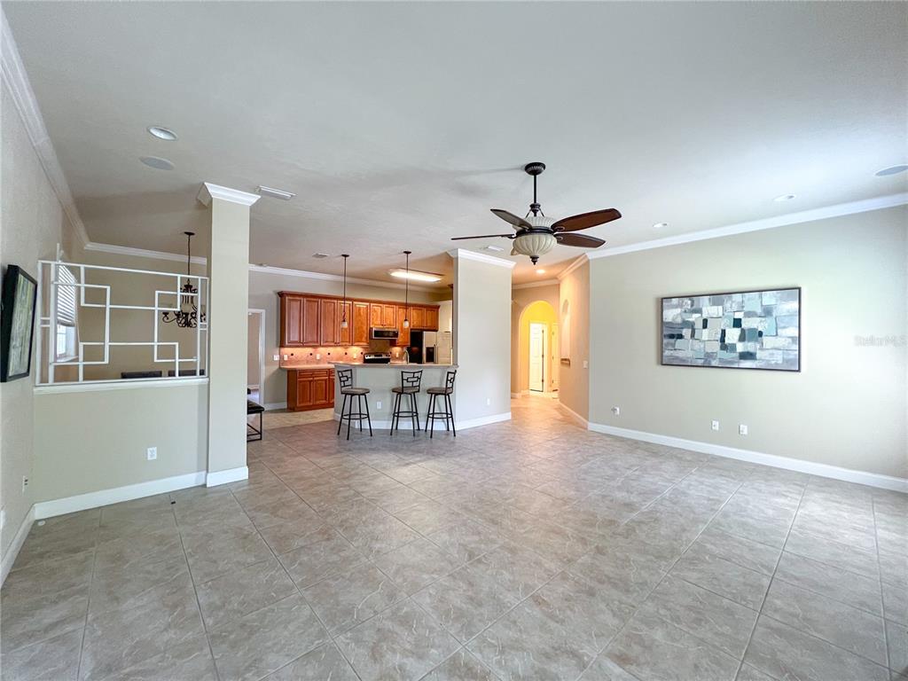 9048 Southwest 76th Avenue Gainesville, FL 32608 - Photo 4 of 17