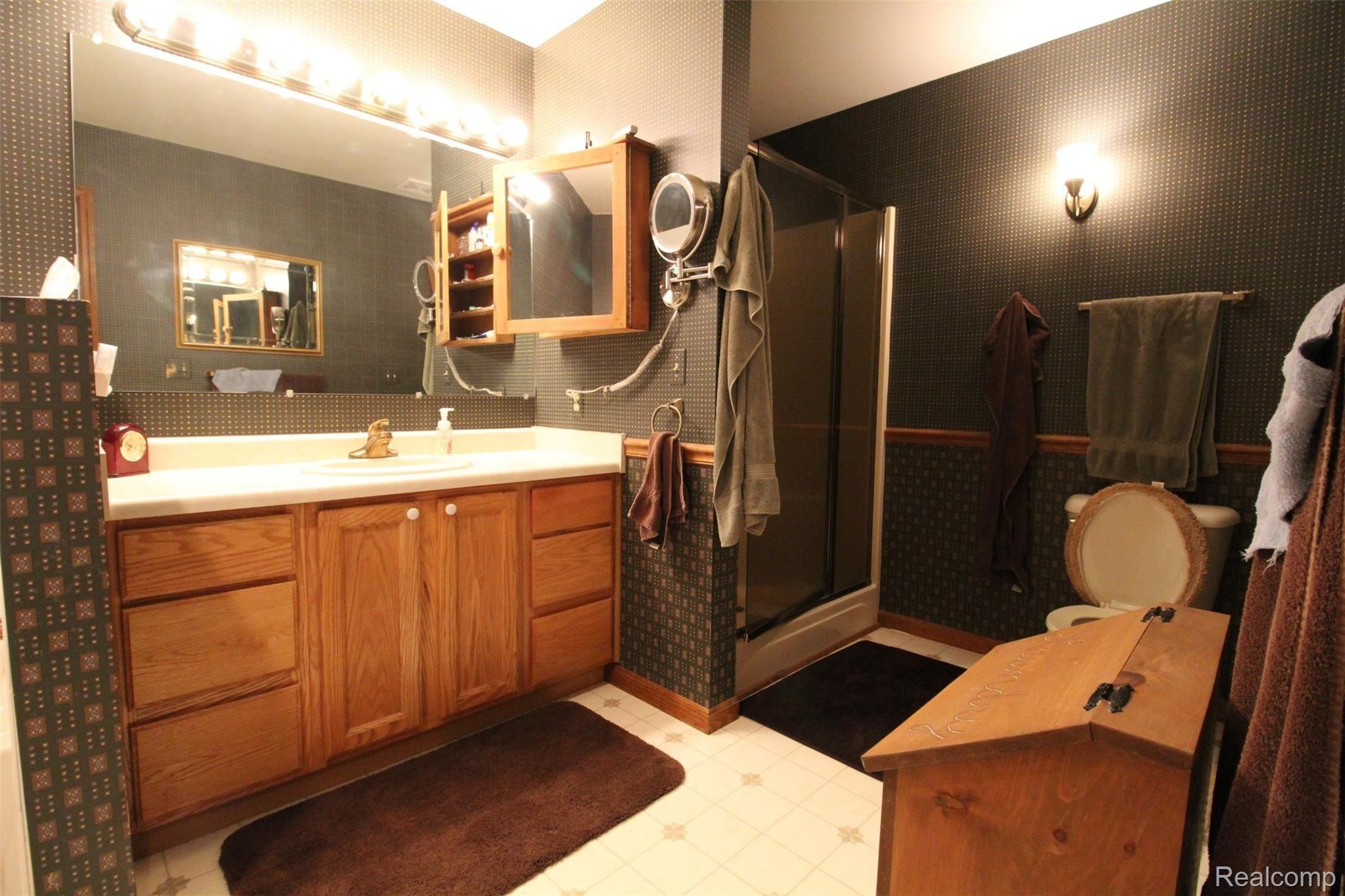 1924 King Road Lapeer, MI 48446 - Photo 21 of 75 IMG_3552.JPG
