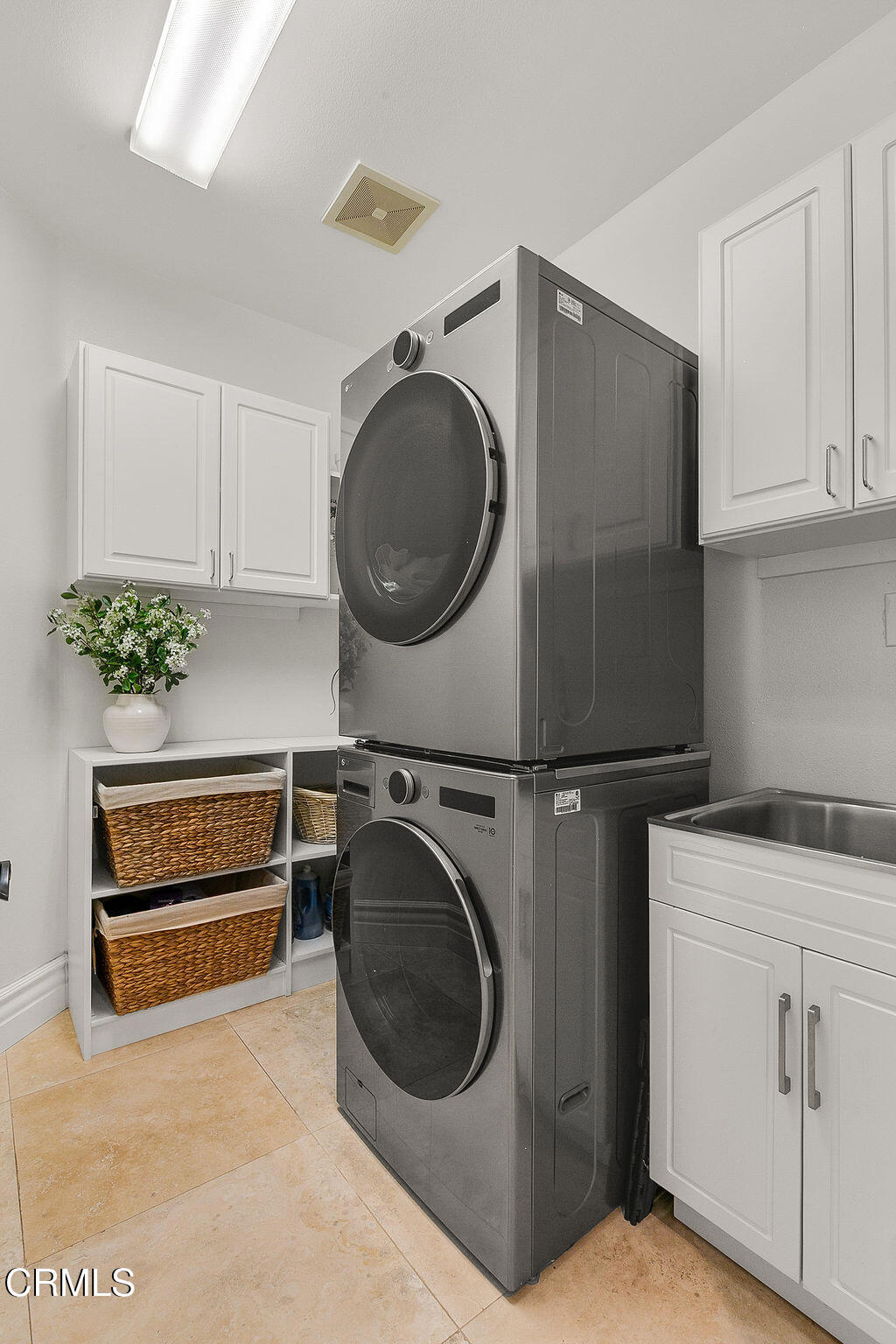 11016 Red Barn Road Camarillo, CA 93012 - Photo 29 of 72 a utility room with sink dryer and washer