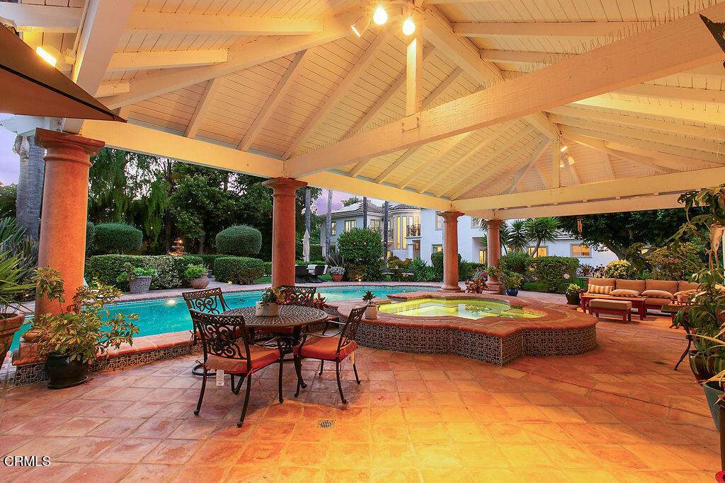 11016 Red Barn Road Camarillo, CA 93012 - Photo 4 of 72 11016RedBarn_TWILIGHT_September02,2025_0