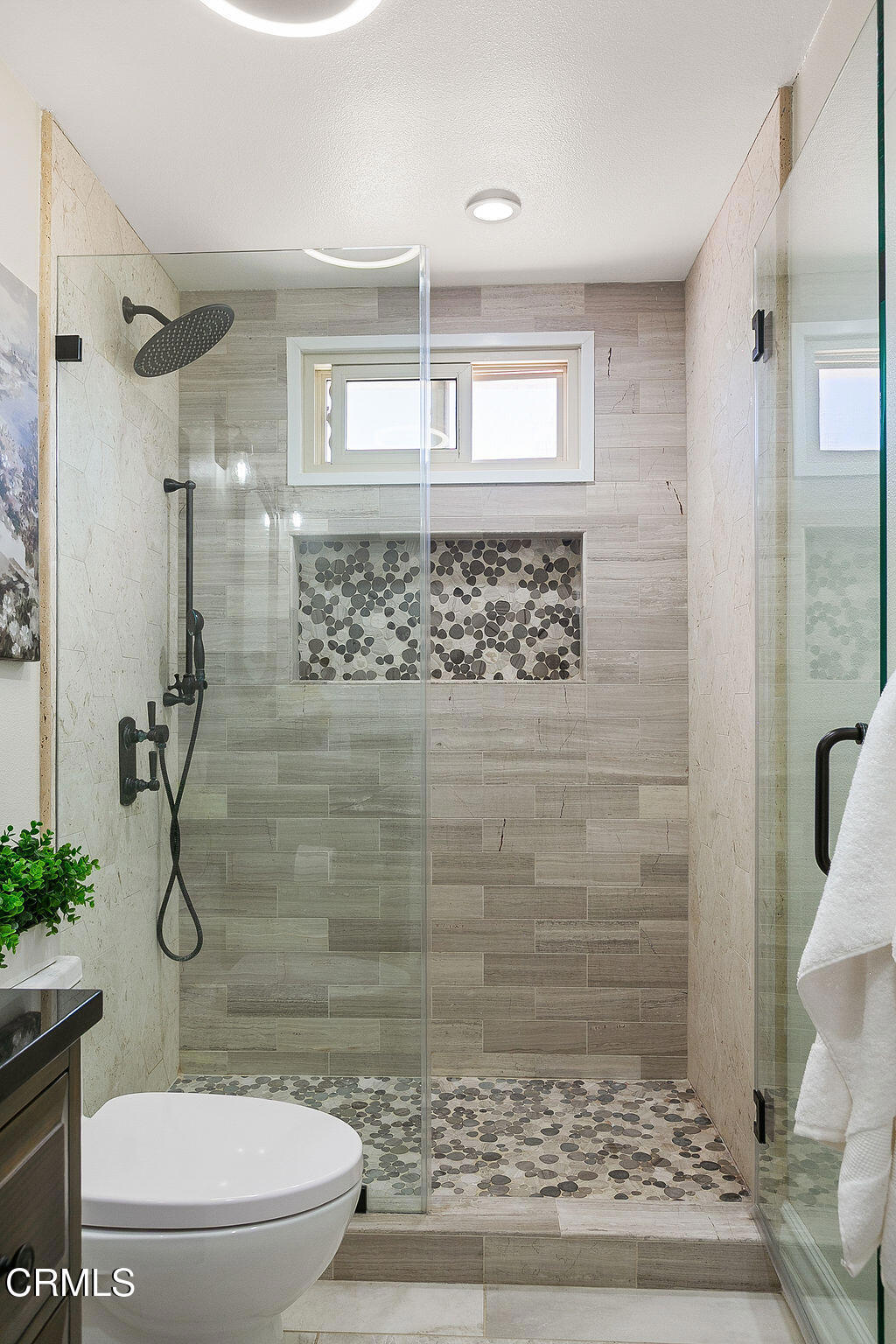 11016 Red Barn Road Camarillo, CA 93012 - Photo 46 of 72 a bathroom with a toilet and a shower