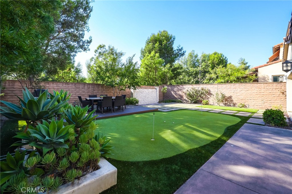 10 Shadybend Irvine, CA 92602 - Photo 45 of 59