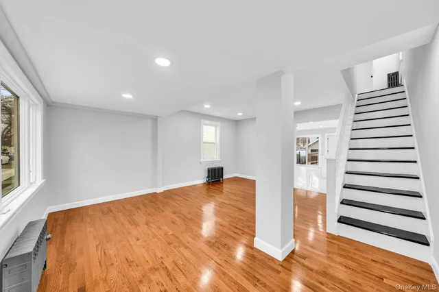 $799,990 | 129 Sheridan Avenue, Williston Park, NY 11596