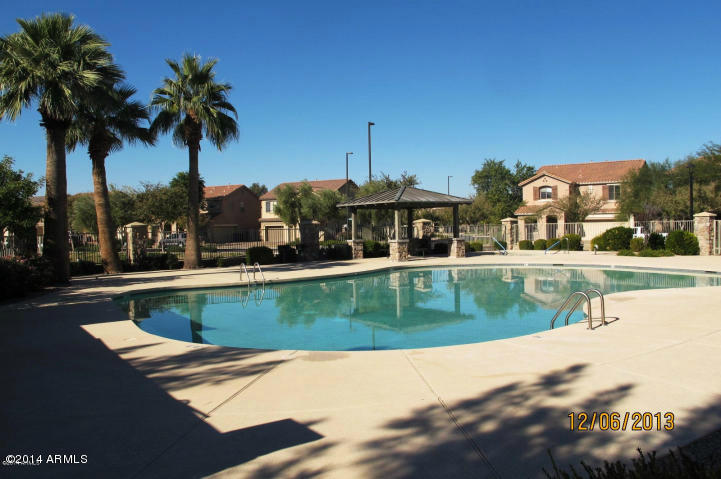 4576 East Del Rio Street Gilbert, AZ 85295 - Photo 22 of 23 Community Pool