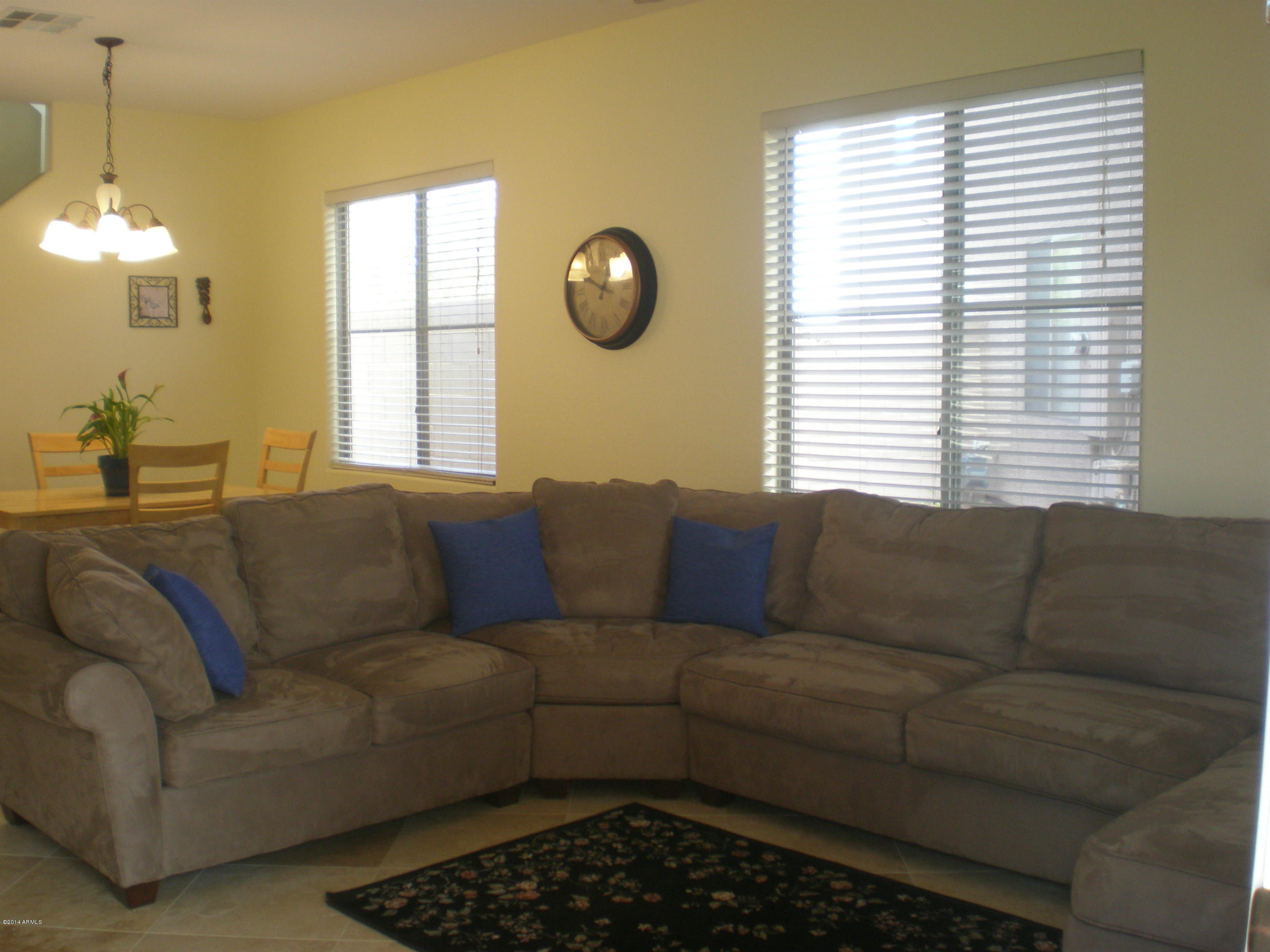 4576 East Del Rio Street Gilbert, AZ 85295 - Photo 3 of 23 Bright and Spacious Family Room