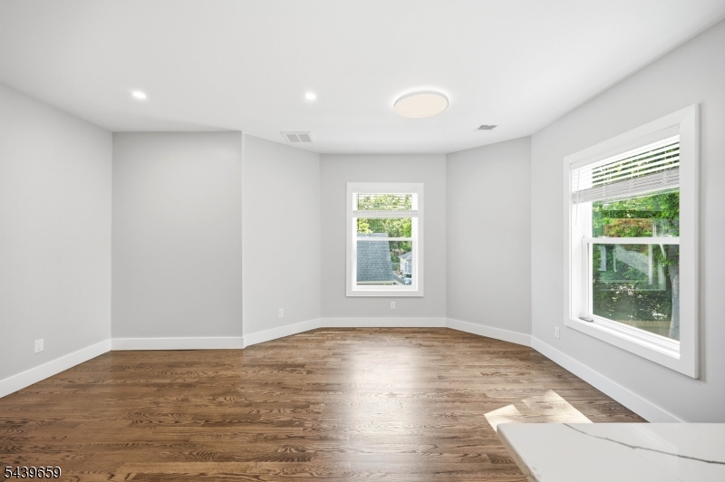 40 Jardine Road, Unit 2 Morristown, NJ 07960 - Photo 12 of 48