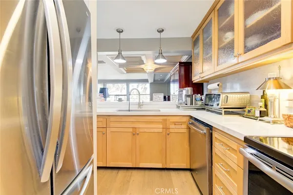 $875,000 | 5201 Marina Pacifica Drive South, Long Beach, CA 90803