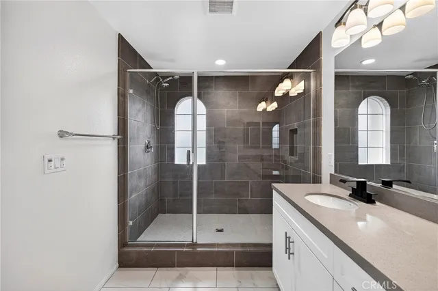 $3,800 | 1220 West La Habra Boulevard, Unit 605, La Habra, CA 90631