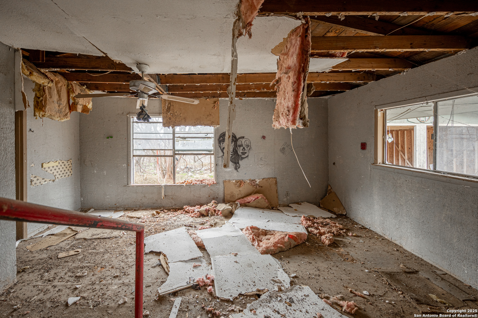 313 Shalimar Road Poteet, TX 78065 - Photo 13 of 24