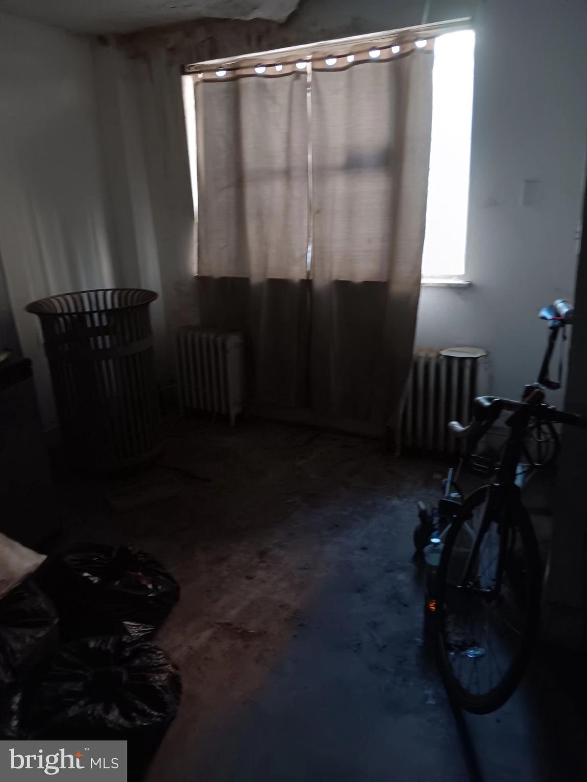 1528 Manton Street Philadelphia, PA 19146 - Photo 13 of 14