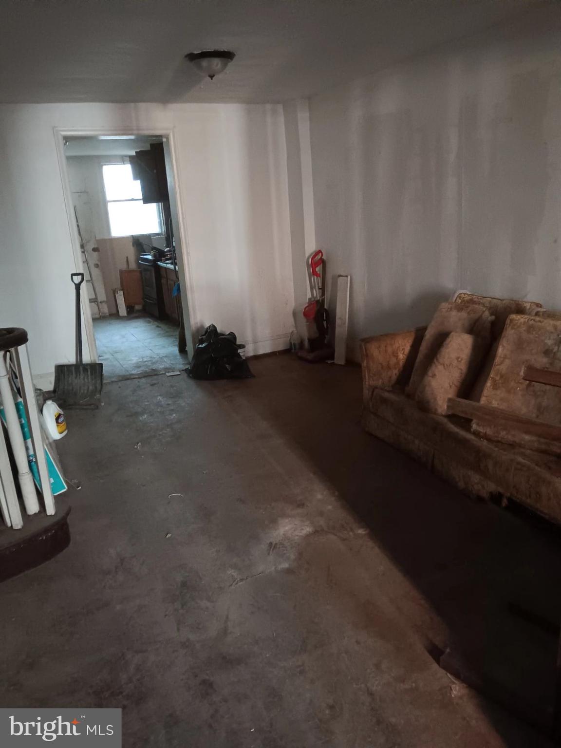 1528 Manton Street Philadelphia, PA 19146 - Photo 10 of 14