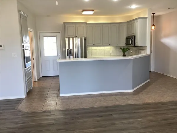 $300,000 | 6507 Shadowview Court, Mineral Wells, TX 76067