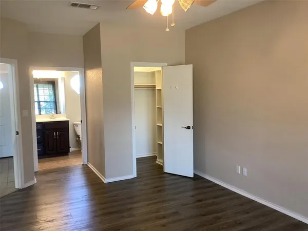 $300,000 | 6507 Shadowview Court, Mineral Wells, TX 76067