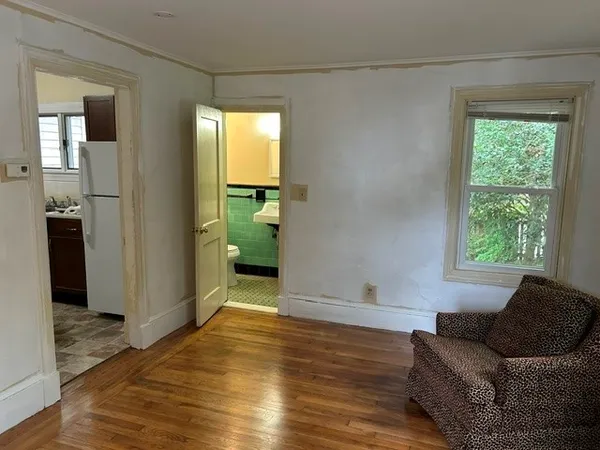 $2,100 | 68 Old Fort Road, Newport, RI 02840
