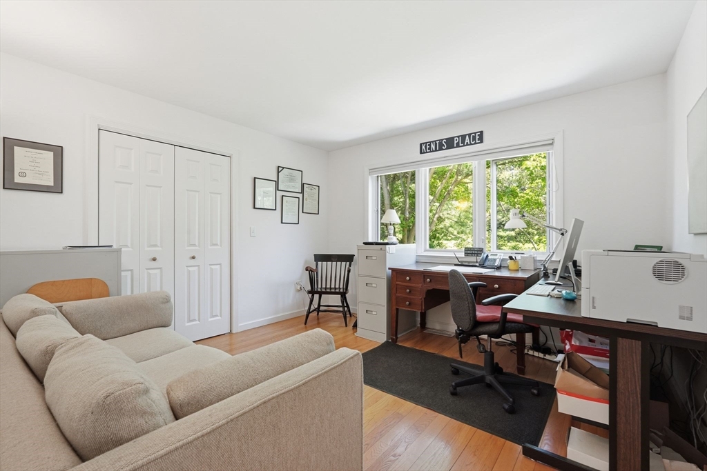 481 Station Road Amherst, MA 01002 - Photo 25 of 42
