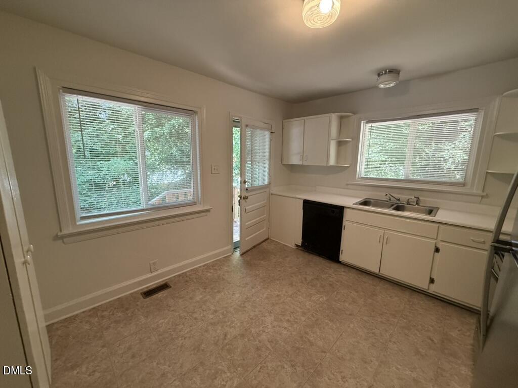 3021-3035 Medlin Drive Raleigh, NC 27607 - Photo 40 of 40 1F68697D-C0C5-4FA8-B2B2-BD8C5960CD8E_1_1