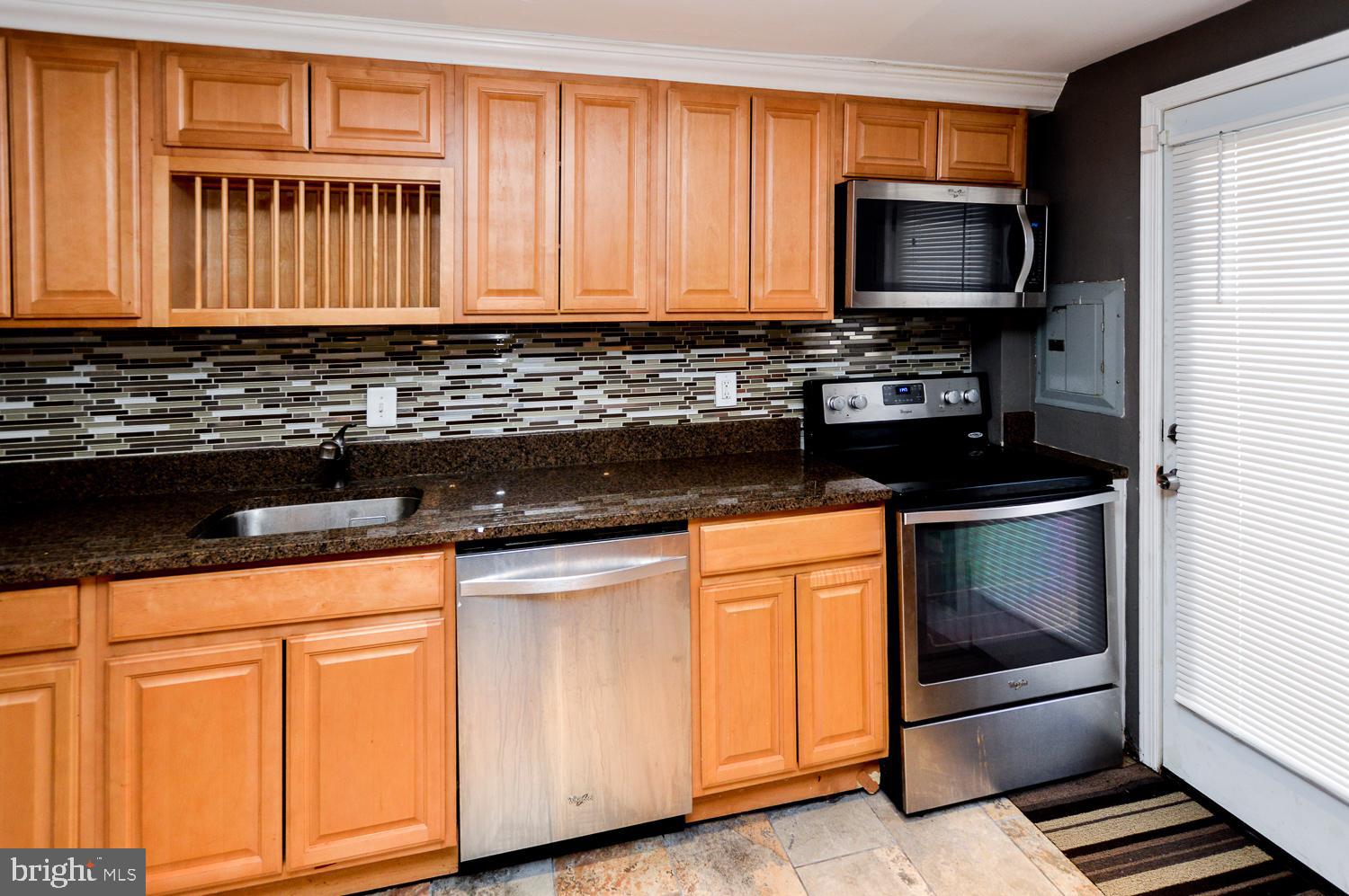 7776 Burnside Road Landover, MD 20785 - Photo 32 of 46