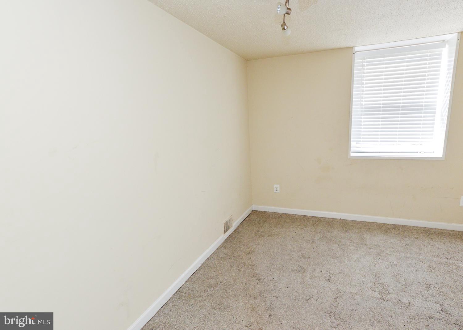 7776 Burnside Road Landover, MD 20785 - Photo 40 of 46