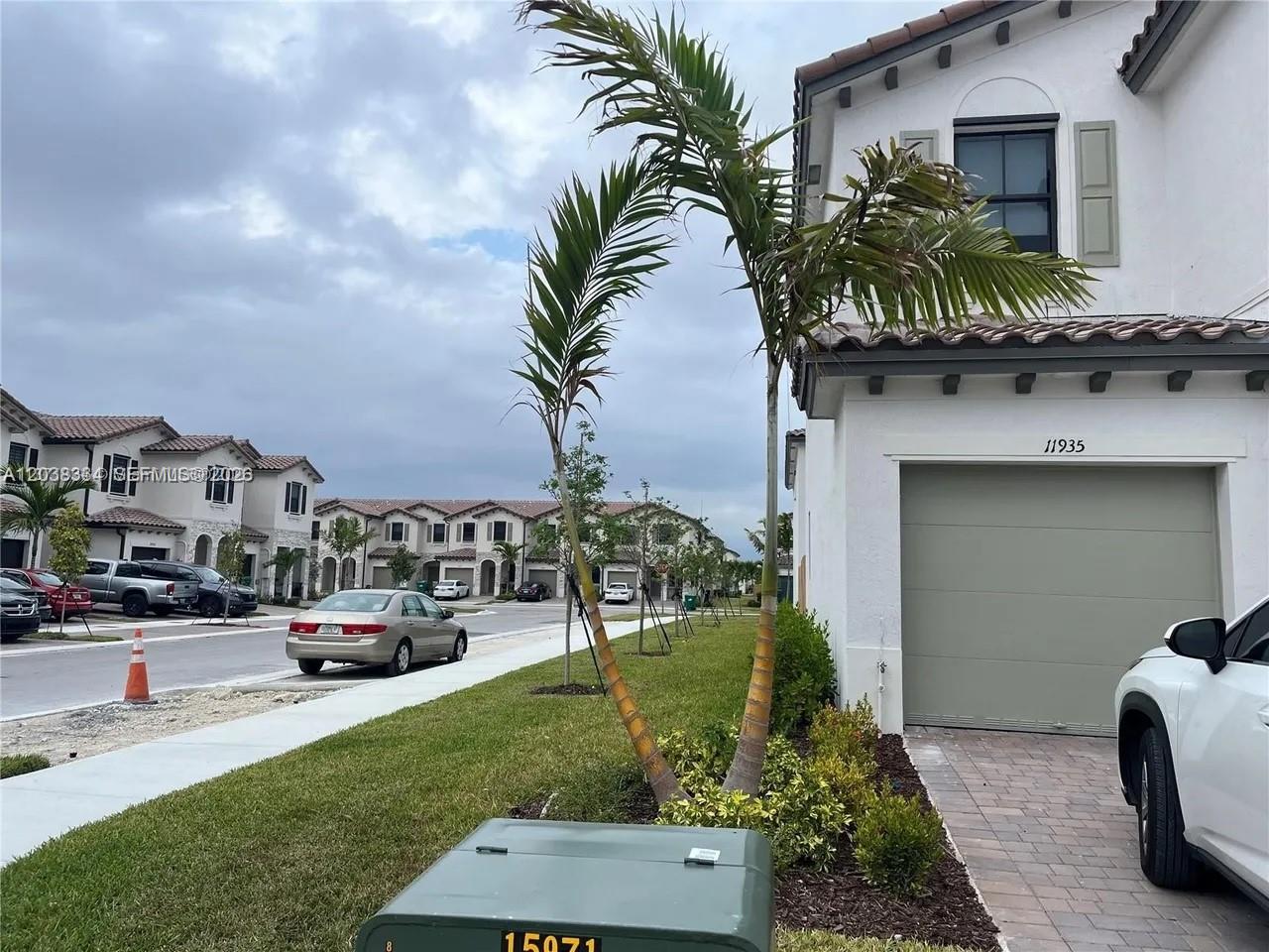 11935 Southwest 246th Terrace Homestead, FL 33032 - Photo 1 of 9