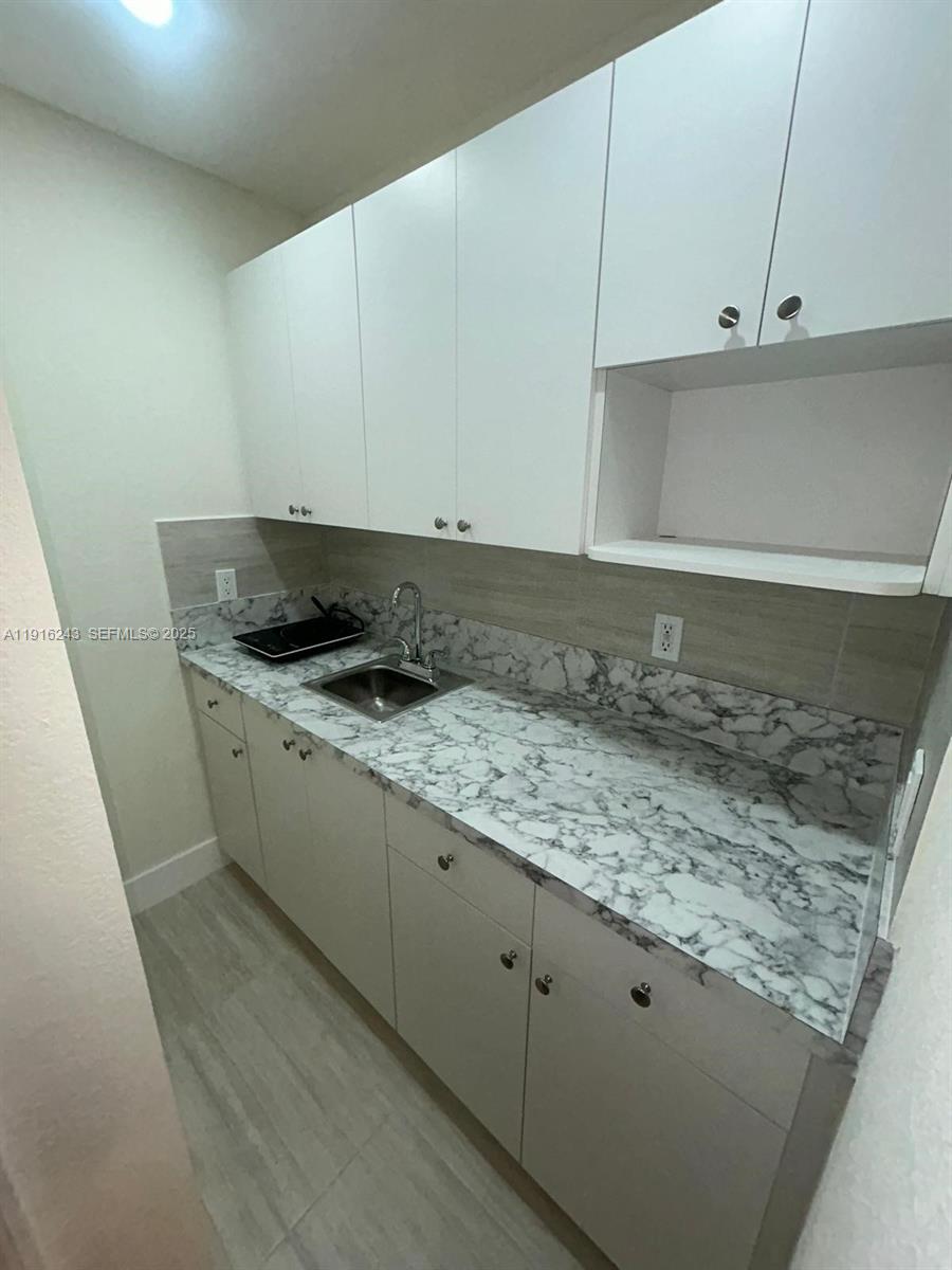26328 Southwest 135th Place Homestead, FL 33032 - Photo 16 of 21