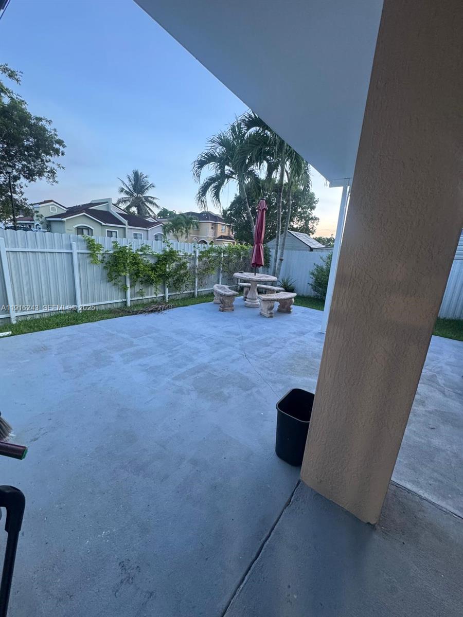 26328 Southwest 135th Place Homestead, FL 33032 - Photo 20 of 21