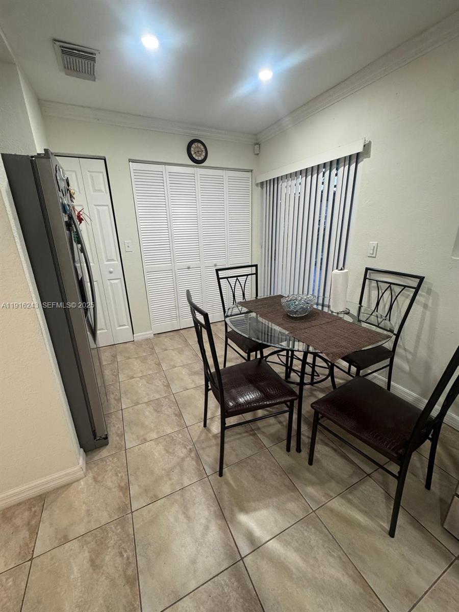 26328 Southwest 135th Place Homestead, FL 33032 - Photo 6 of 21