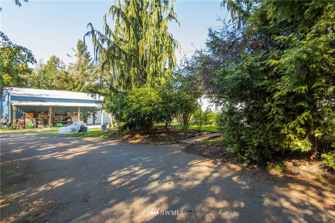 184 East Smith Road Bellingham, WA 98226 - Photo 14 of 24 Gallery Image 14