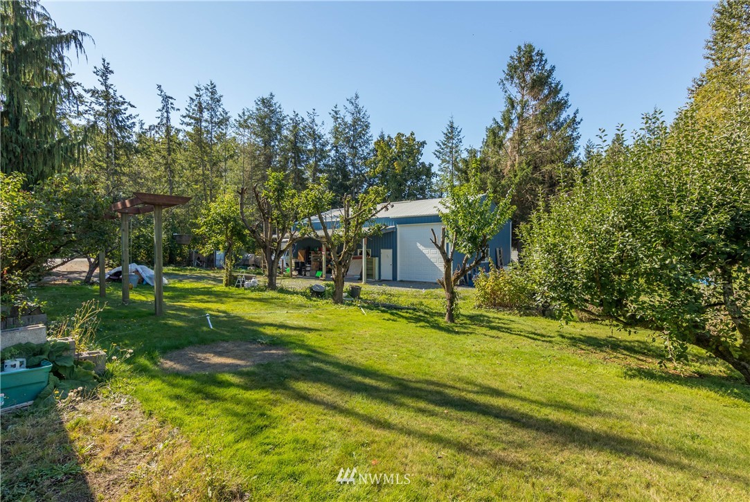 184 East Smith Road Bellingham, WA 98226 - Photo 17 of 24 Gallery Image 17