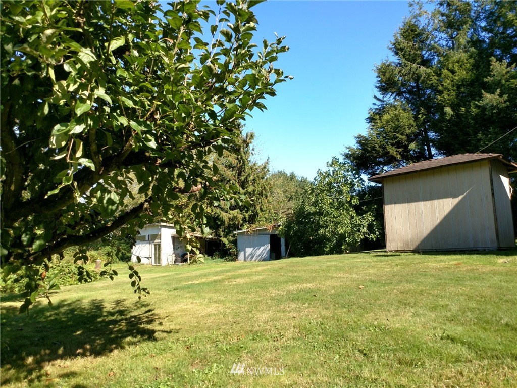 184 East Smith Road Bellingham, WA 98226 - Photo 8 of 24 Gallery Image 8