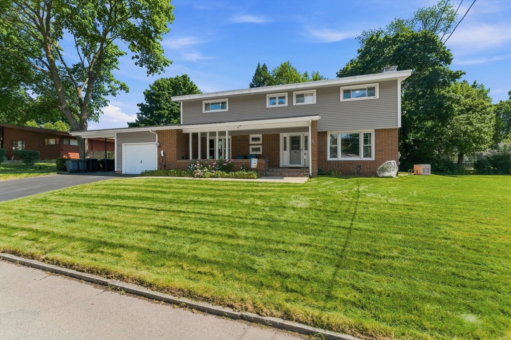 94 Florence Road Lowell, MA 01851 - Photo 36 of 41 Gallery Image 36