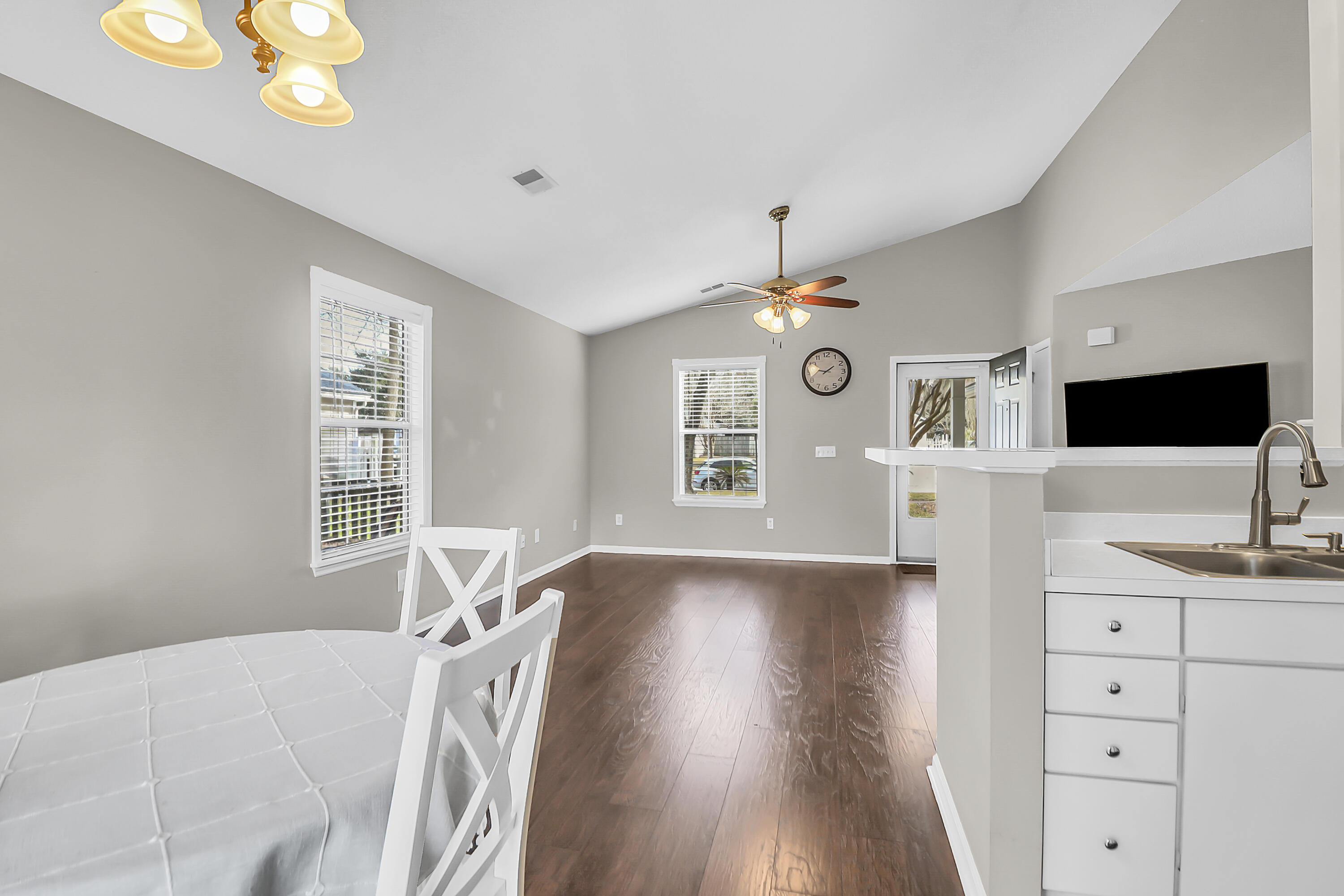 222 Lytham Court Charleston, SC 29414 - Photo 9 of 41 222 Lytham Ct -Tidalcreekphoto- (19)