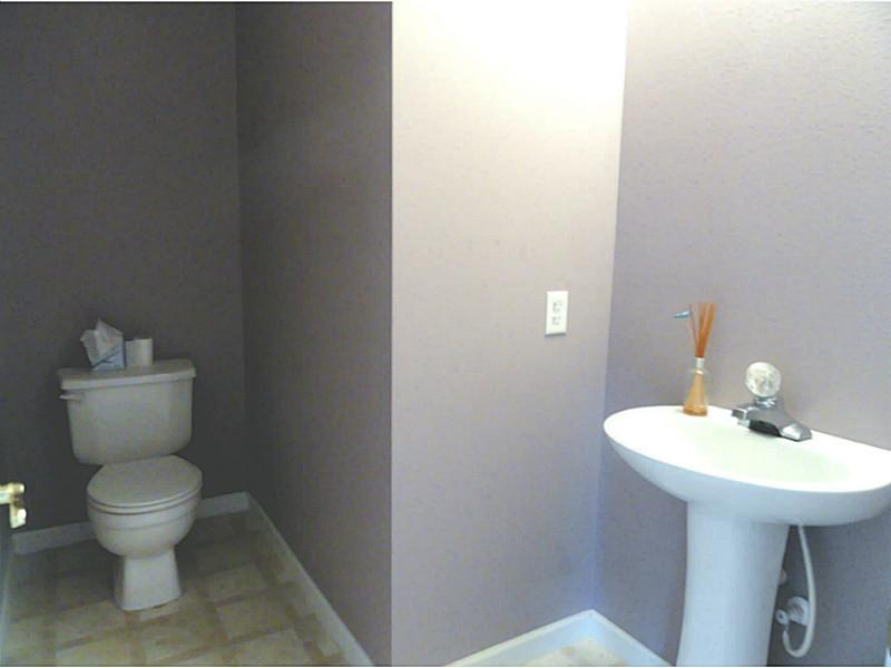 8147 Garden Ridge Road Indianapolis, IN 46237 - Photo 7 of 24 Gallery Image 7