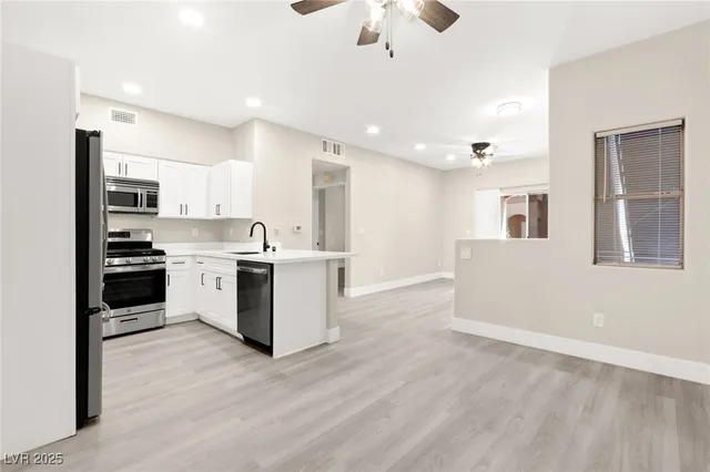 $184,990 | 5751 East Hacienda Avenue, Unit 159, Las Vegas, NV 89122