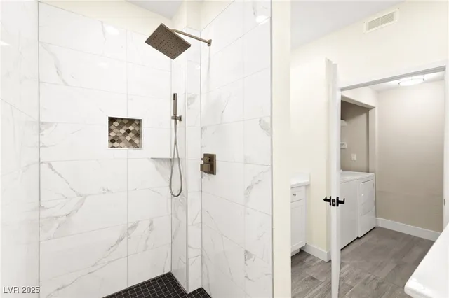 $184,990 | 5751 East Hacienda Avenue, Unit 159, Las Vegas, NV 89122