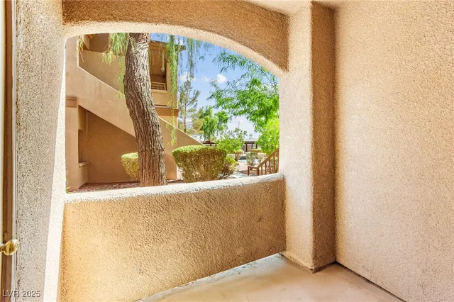 $184,990 | 5751 East Hacienda Avenue, Unit 159, Las Vegas, NV 89122
