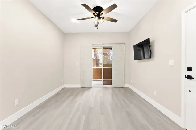 $184,990 | 5751 East Hacienda Avenue, Unit 159, Las Vegas, NV 89122