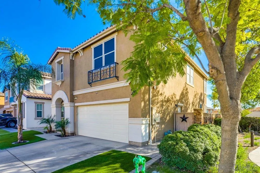 10005 Day Creek Trail Santee, CA 92071 - Photo 45 of 45 a front view of a house with a yard