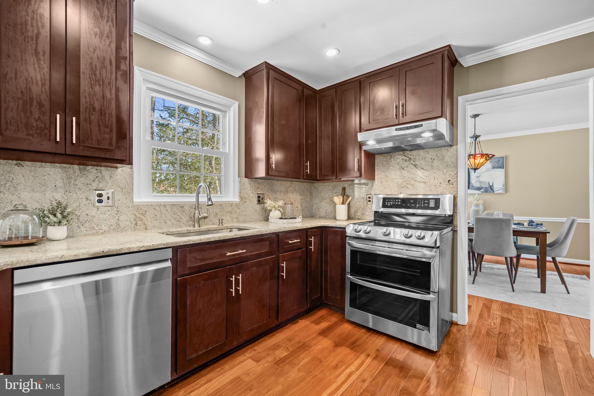 8309 Magic Leaf Road Springfield, VA 22153 - Photo 13 of 64